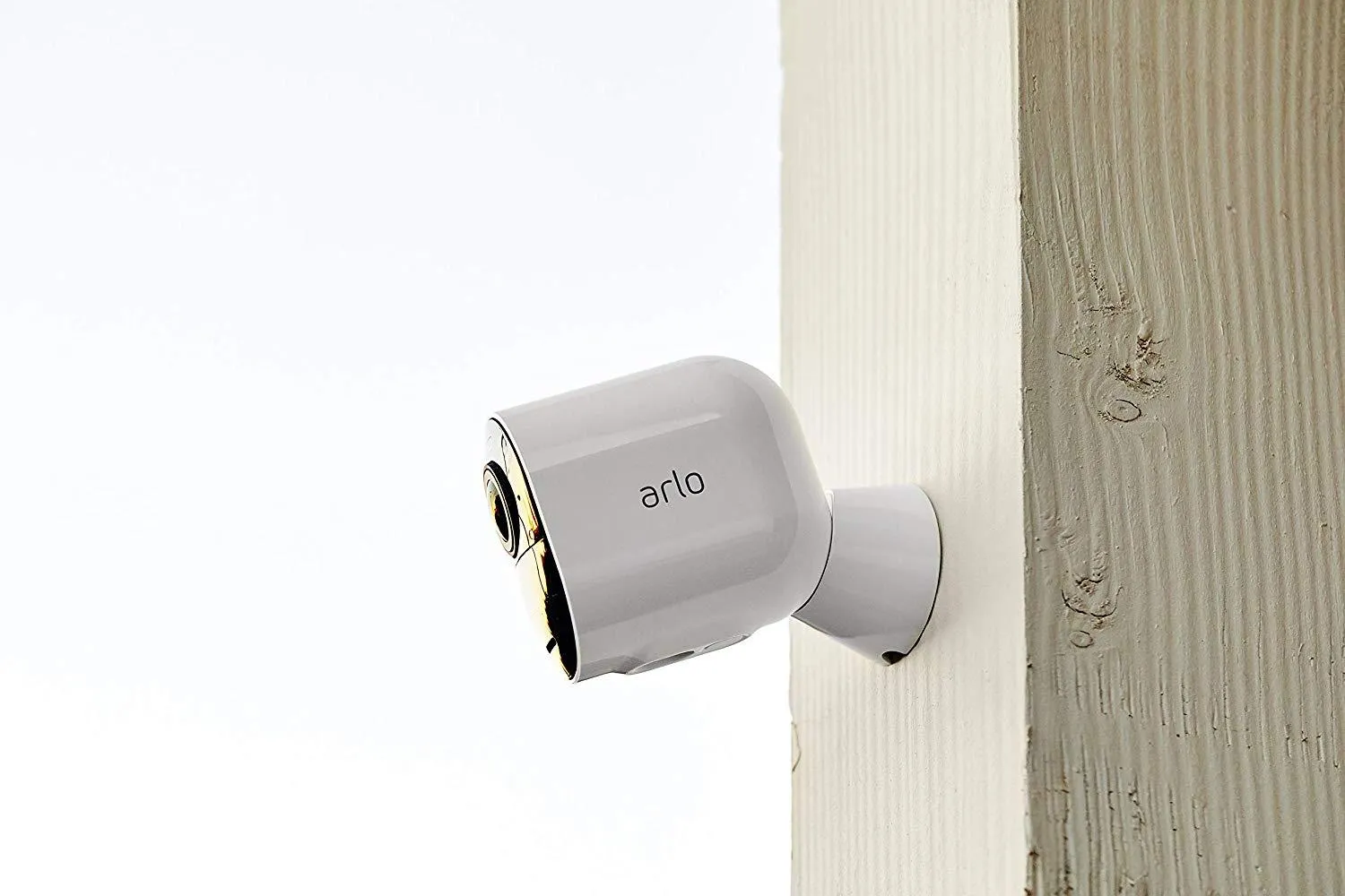 Arlo Ultra 4K UHD Wire-Free Security Camera System with 2 Cameras - VMS5240-100PAS