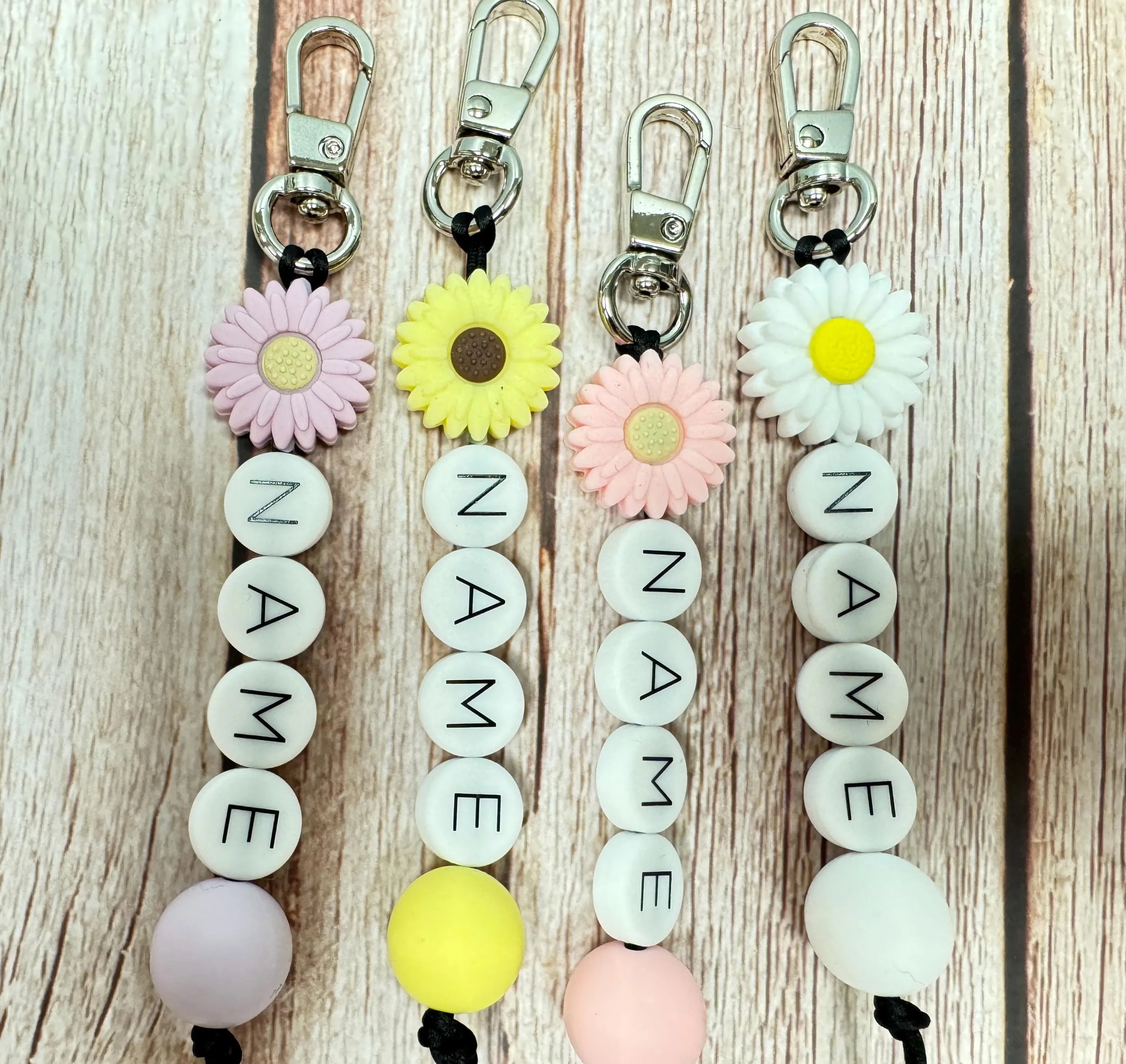 Customizable Name Keychain - Daisy Bead & Silicone Letter Personalized Key Ring
