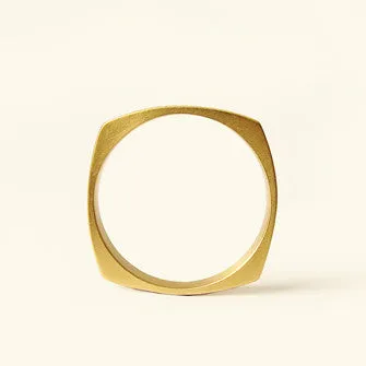 <!--RG360-->small square band