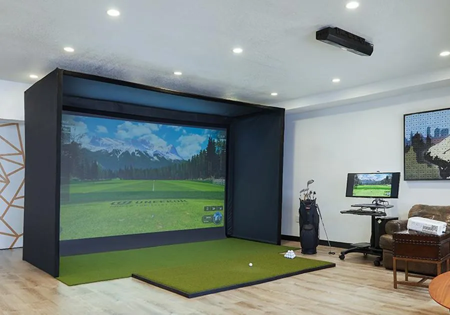 Uneekor QED Launch Monitor & Golf Simulator