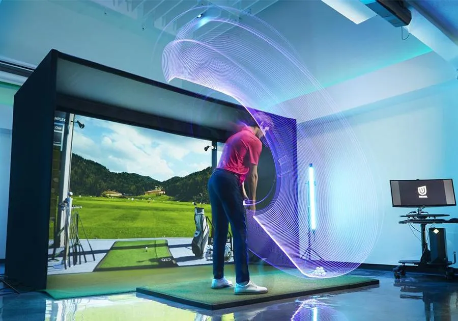 Uneekor QED Launch Monitor & Golf Simulator